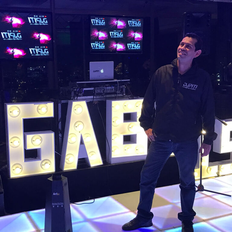 Home 9 DJ-PITI-EVENTOS- MARCA-1080x1080 15 años